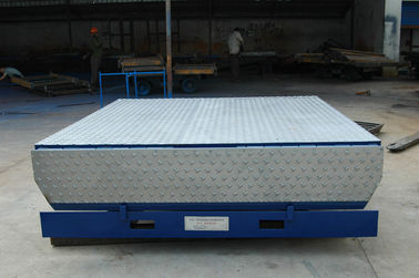 Adjustable Loading Dock Equipment , Hydraulic Dock Leveler